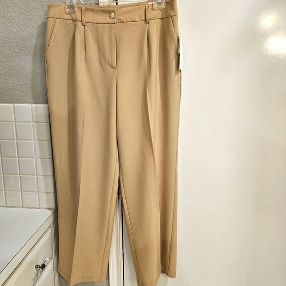 NWT Cooper & Ella Wide Leg Decorative Button Zip Closure Cream Pant Size 14 - Picture 5 of 10